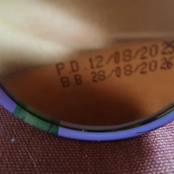 F&M Unopened, Christmas Plum and Stem Ginger Biscuits (cookies) - Picture 8 of 9